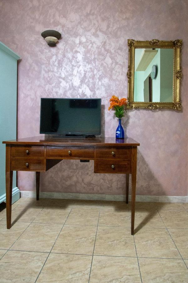 روما B&B Colorful Suite Yard المظهر الخارجي الصورة